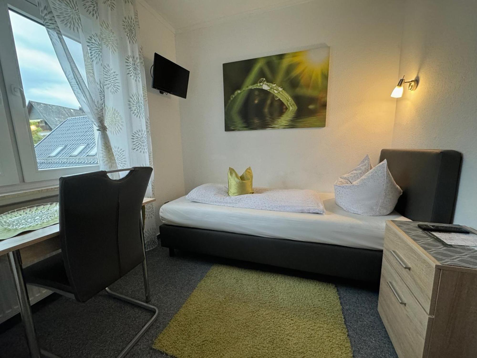 Fruehstueckspension Zur Krone Bad Endbach Extérieur photo