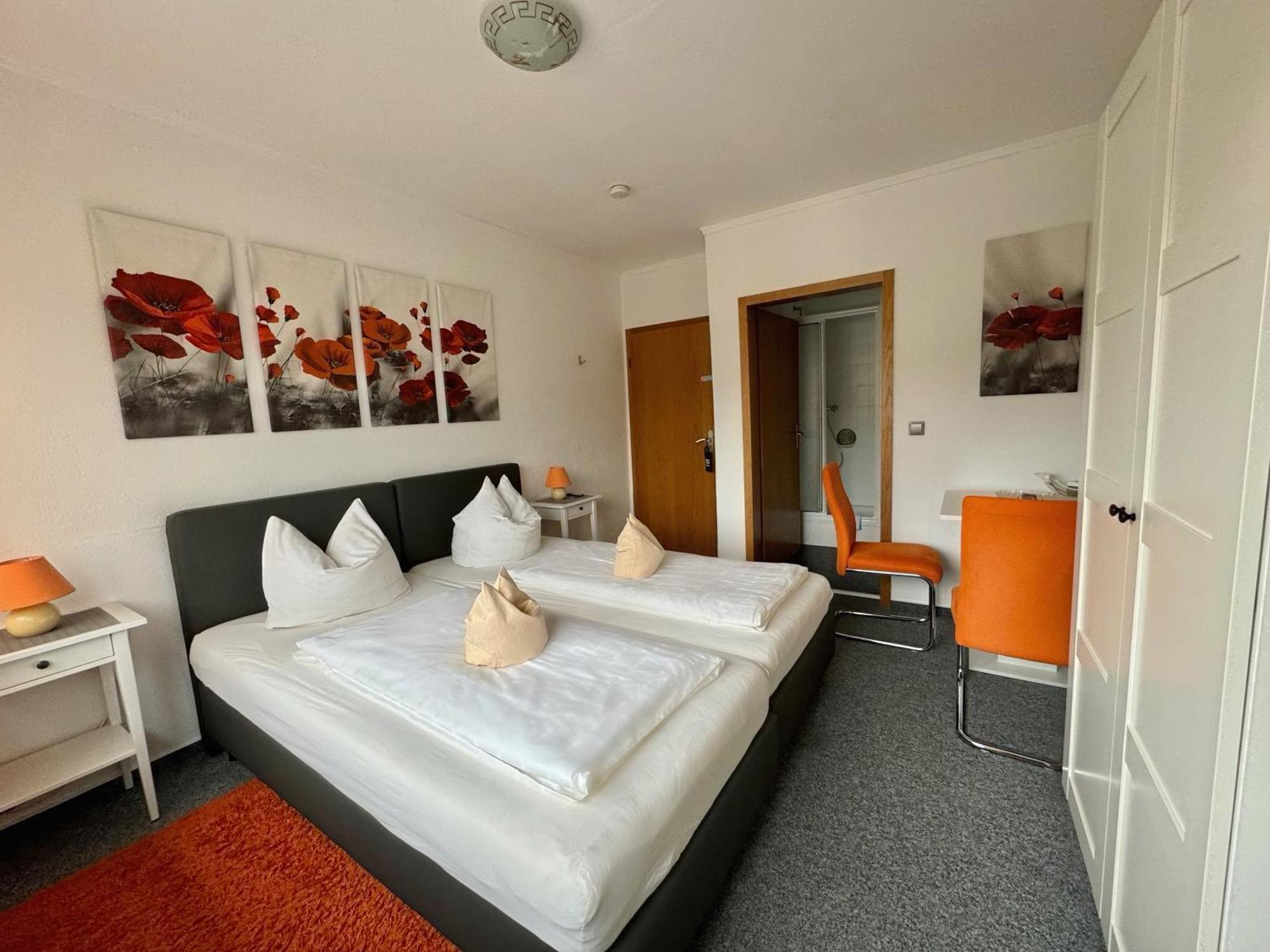 Fruehstueckspension Zur Krone Bad Endbach Extérieur photo